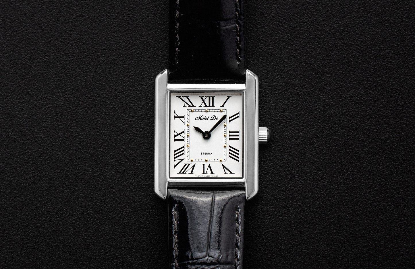 Motel De Eterna Watch Silver - Ready Stock